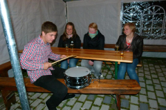 2012 Fahnen wegbringen und Vogel krönen